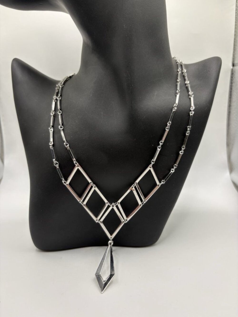 Sarah Coventry Goddess Necklace 1977 Silver Tone Geometric Modernist Chain